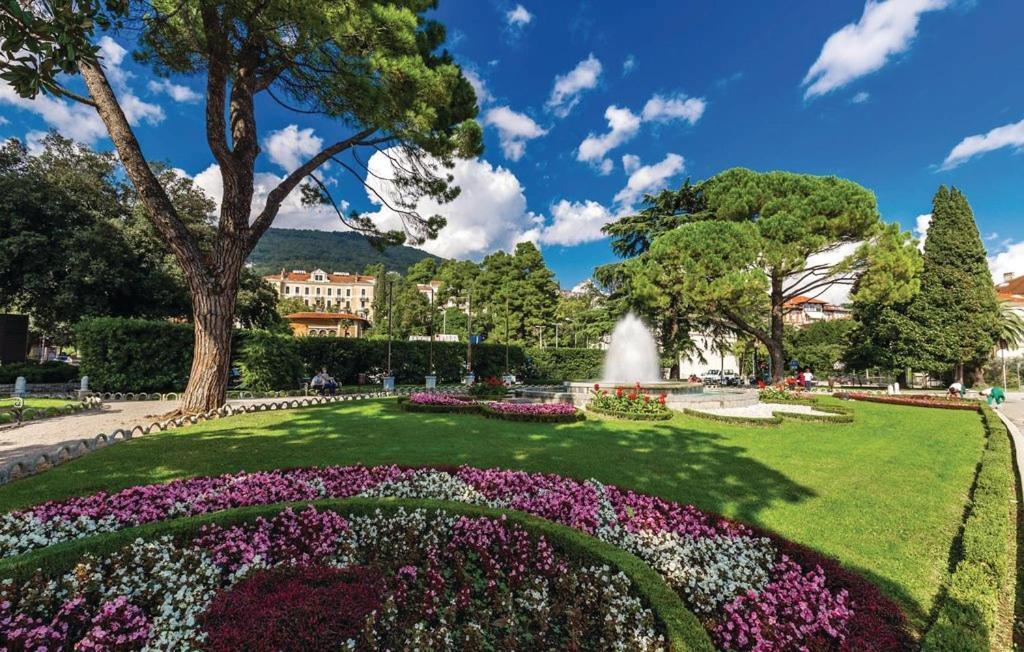 Villa Mariva Opatija Exteriör bild